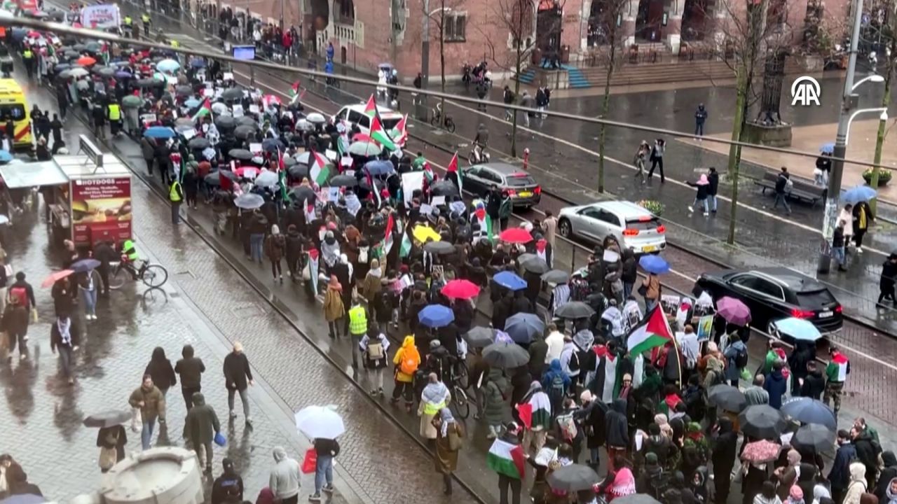 Avrupa Gazze için ayakta! Almanya- Fransa- Hollanda... Sokaklarda 'derhal ateşkes' çağrısı 10