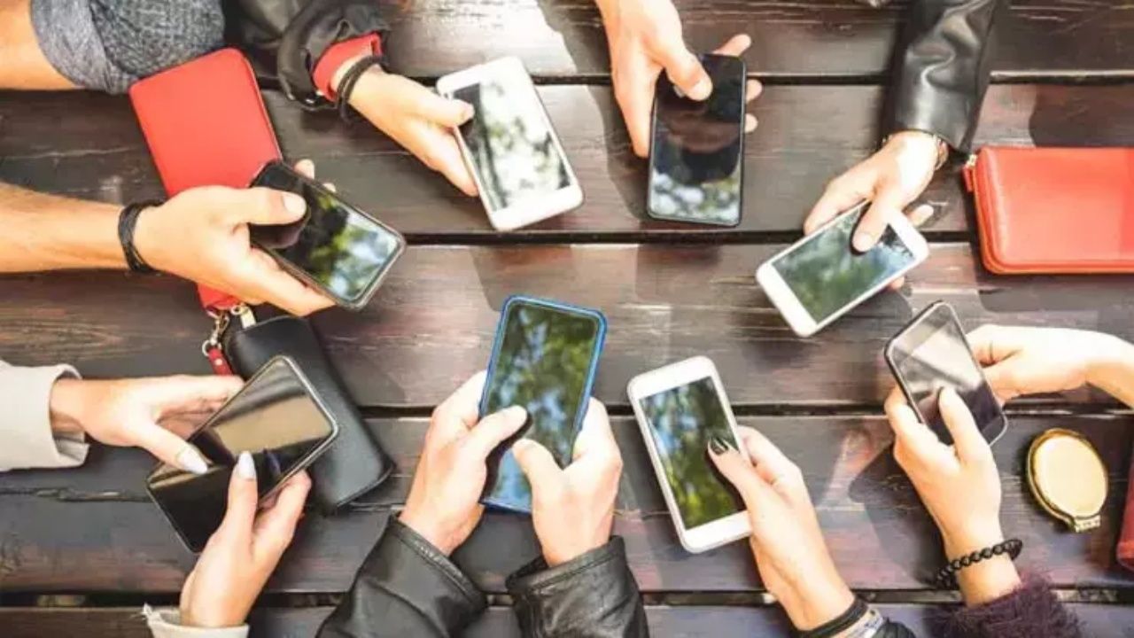 Süre uzatıldı! Yurt dışından getirilen telefonlara yeni düzenleme 1
