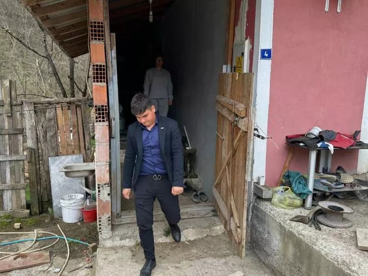 Bartın'da Şirinler köyünde 20 yaşındaki Mustafa Doğan muhtar seçildi 2