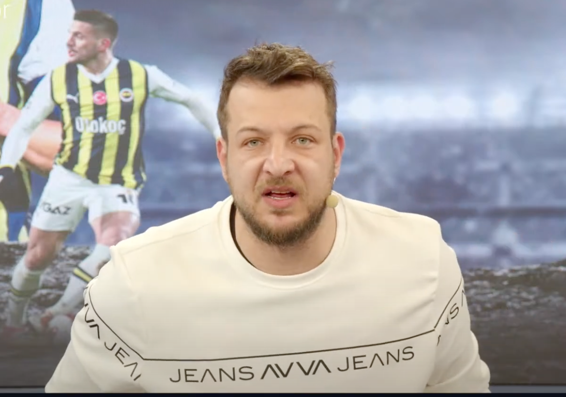 "Bu İrfan Can Eğribayat'tan hiçbir şey olmaz! Sen kalkıp Trabzon maçında sağa sola olta hareketi yapacağına, ayağındaki topu rakibe atmamayı öğren önce! Sporcu falan değil bu adam" 1