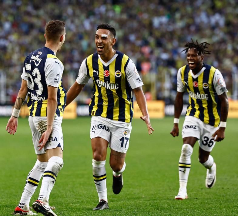 Ve Süper Lig'in şampiyonu belli oldu! Tüm analizler yapıldı, yapay zeka devreye girdi: Küme düşecek takımlar ve şampiyon olacak takım.... 9
