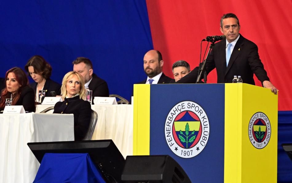 Fenerbahçe'nin Süper Kupa'daki Galatasaray maçı için planları ortaya çıktı! U19 takımının yapacağı 4 farklı seçenek var: Maçın 90 dakika oynanmaması kesinleşti 6