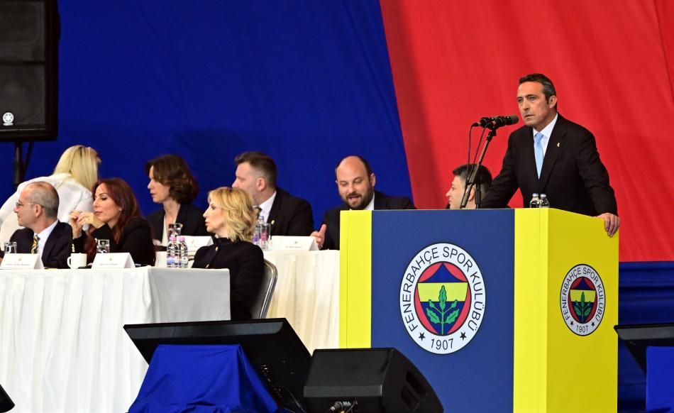 Ali Koç Türkiye Futbol Federasyonu'nu İngilizlere şikayet etti: "Halil Umut Meler'in lisansı iptal edilmeli" 8
