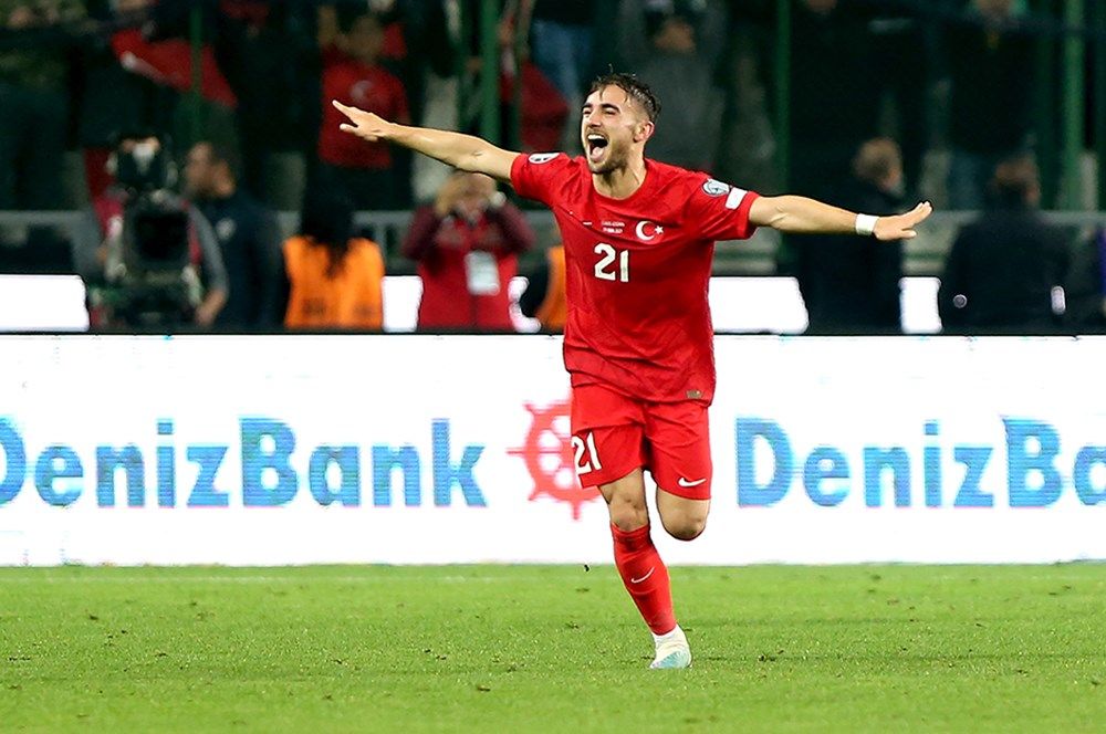 İşte Türkiye'nin futbolcu fabrikası şehirleri! Bursa ve İzmir listeye damga vurdu: İstanbul 90 milyon euro ile lider durumda... 16
