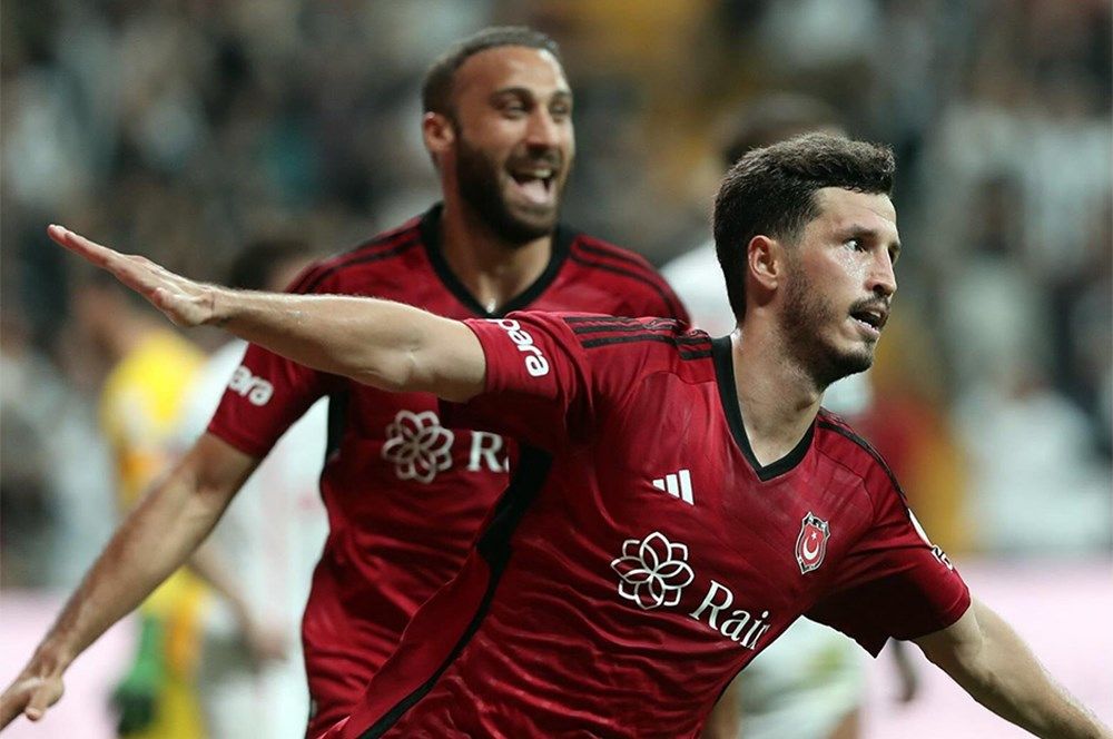 İşte Türkiye'nin futbolcu fabrikası şehirleri! Bursa ve İzmir listeye damga vurdu: İstanbul 90 milyon euro ile lider durumda... 3