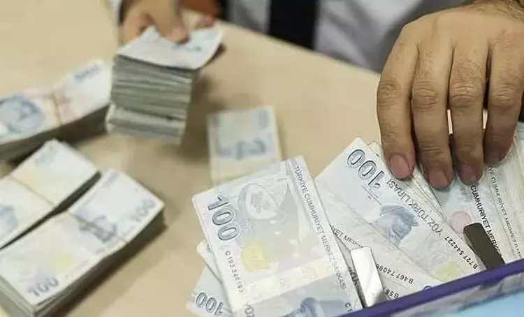 Milyonlar bekliyordu! Kademeli emeklilikte yeni düzen: İşte EYT'den sonra yaş ve prim detayı... 2