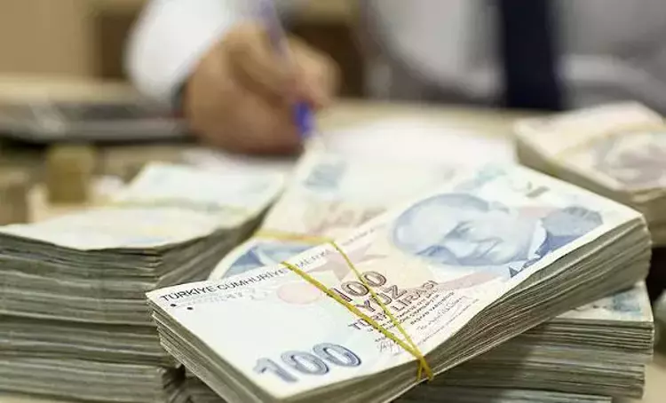 Milyonlar bekliyordu! Kademeli emeklilikte yeni düzen: İşte EYT'den sonra yaş ve prim detayı... 3