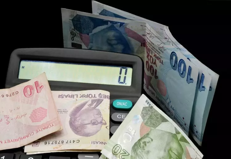 Milyonlar bekliyordu! Kademeli emeklilikte yeni düzen: İşte EYT'den sonra yaş ve prim detayı... 7