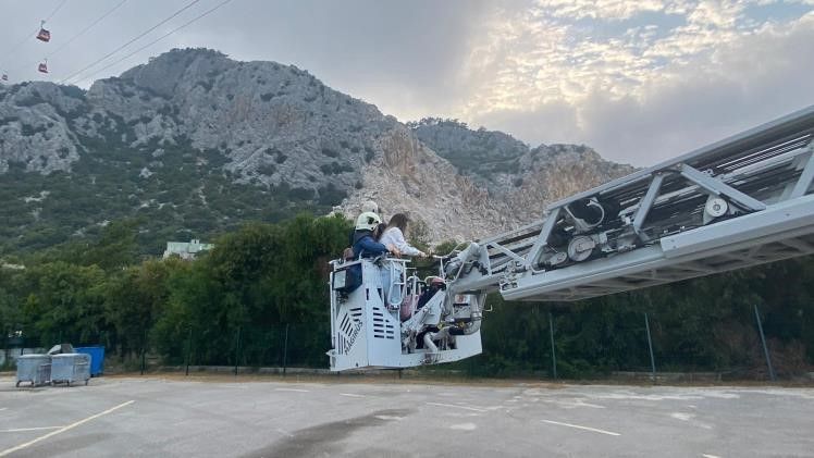 Antalya'da teleferik kabini düştü! Ölü ve yaralılar var 4
