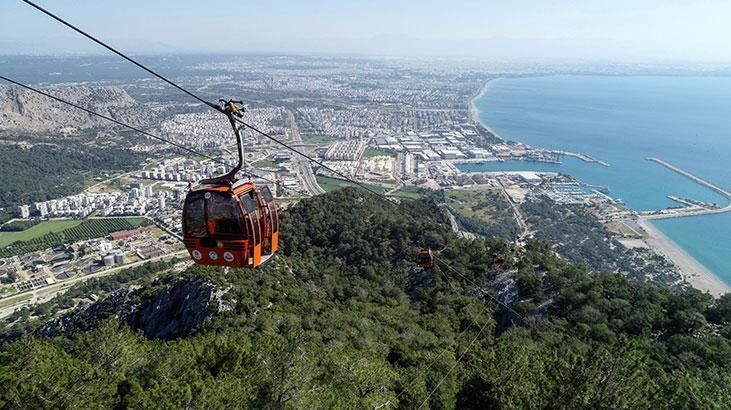 Antalya'da teleferikte 22 saat mahsur kalan depremzede konuştu 5