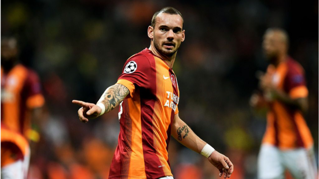 Ve Galatasaray yeni Wesley Sneijder’ını buldu! İspanyollar resmen duyurdu: Okan Buruk onay verdi, yönetim yıldız oyuncunun menajeriyle görüştü! Bitti bu iş… 3