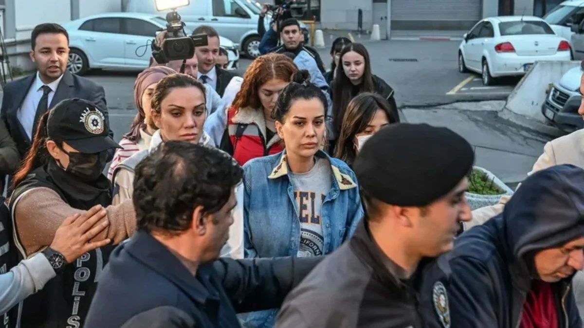 Dilan Polat'a bir fenomen tarafından yeni dava açıldı! 7 yıl hapsi isteniyor... 1