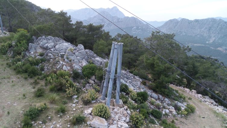 Antalya'daki teleferik kazasının enkazı havadan görüntülendi 2