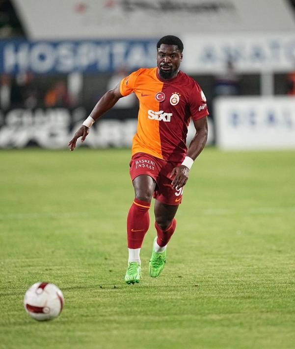 Ve Galatasaray yeni Sacha Boey'ini sonunda buldu! Taraftarlar 2 maçta hayran kalmış, transfer edilmesini istemişti: Yönetim harekete geçiyor! Bitti bu iş... 4