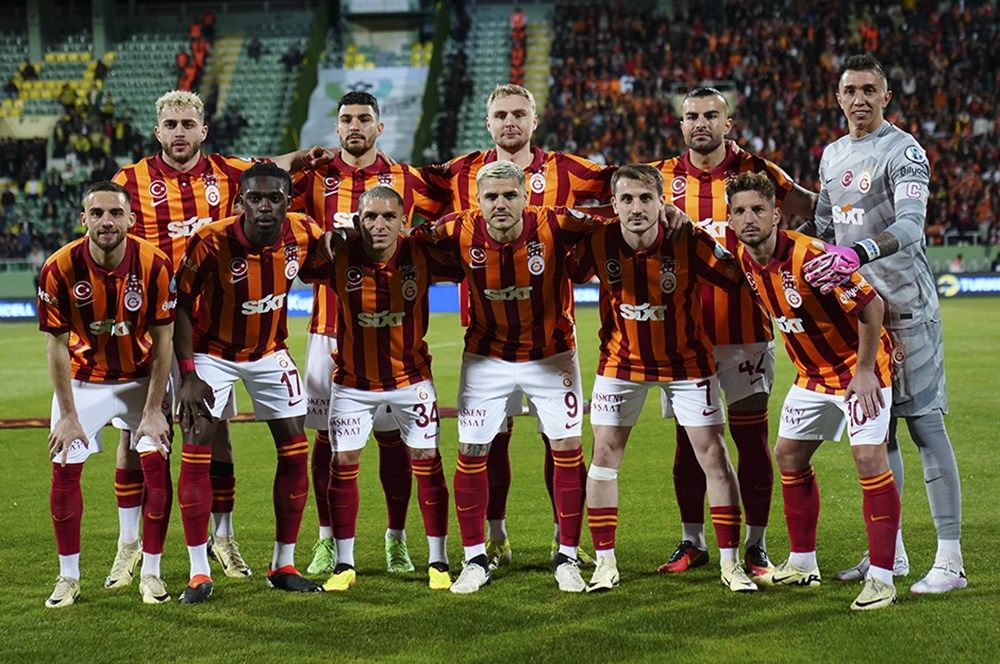 Galatasaray'ın kasasına yaz transfer döneminde para yağacak! Yönetim hedefini belirledi: 3 oyuncunun satışından tam 75 milyon euro gelir bekleniyor 1