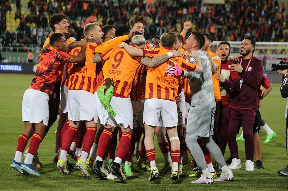 Galatasaray'da şampiyonluk yolunda hedef 3 rekor! Süper Lig tarihi yeniden yazılıyor 8