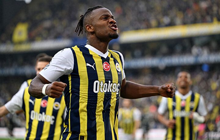 Derbi bitti Mert Hakan Yandaş yine gündemi belirledi! Bu sözler kavgada söylenmez: Hala köpek gibi korkuyorsunuz! 1