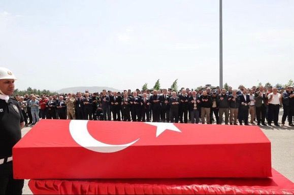 Adıyaman'daki polis cinneti sonrası şehit düşen polisler için tören düzenlendi 4