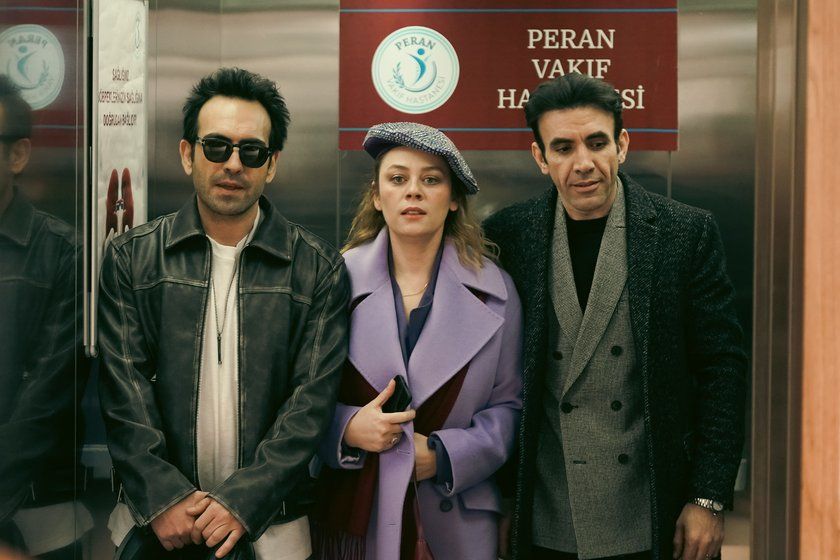 Bahar dizisinin yıldızı Demet Evgar'dan yeni proje! Afife Jale’nin hayatını canlandıracak 3