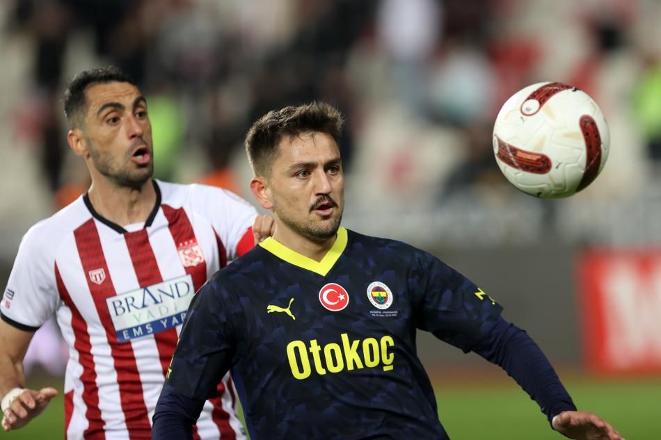 Ali Koç'un en büyük hayal kırıklığı takıma veda ediyor! Fenerbahçe tarihinin en pahalı transferinin hikayesi sadece 1 sezon sürdü: İtalyanlar transferi duyurdu 6