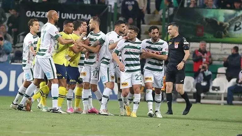 Erman Toroğlu'dan İsmail Kartal'ın 'matematiksel olarak şansımız devam ediyor' sözlerine bomba cevap: Senin matematik hocanın... 1