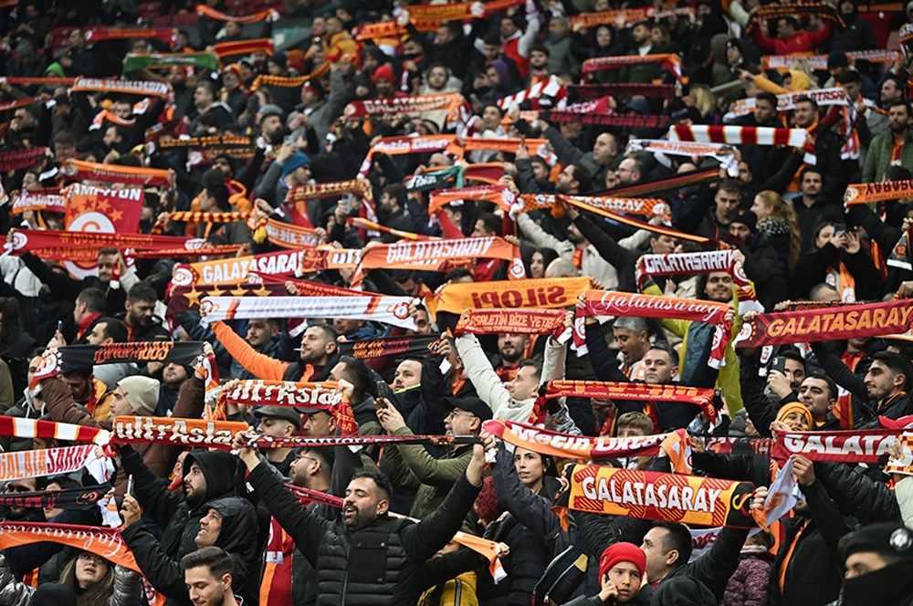 Galatasaray'ın kasası ağzına kadar doldu! Cimbom para basıyor: Yönetimden 2.5 milyar TL'lik tarihi gelir 4