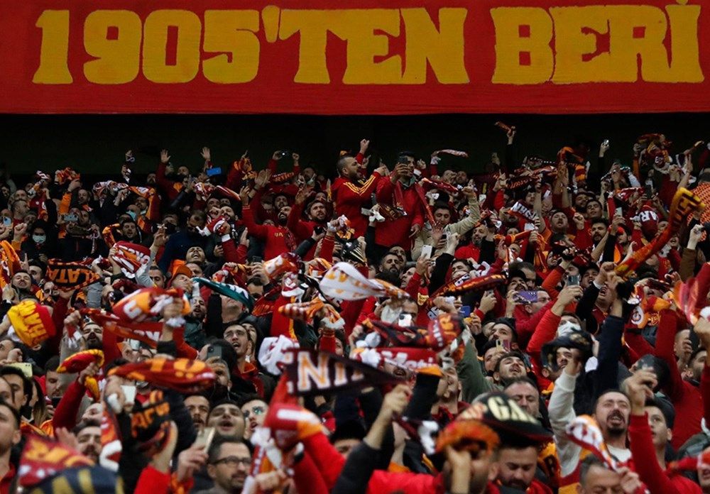 Galatasaray'ın kasası ağzına kadar doldu! Cimbom para basıyor: Yönetimden 2.5 milyar TL'lik tarihi gelir 3