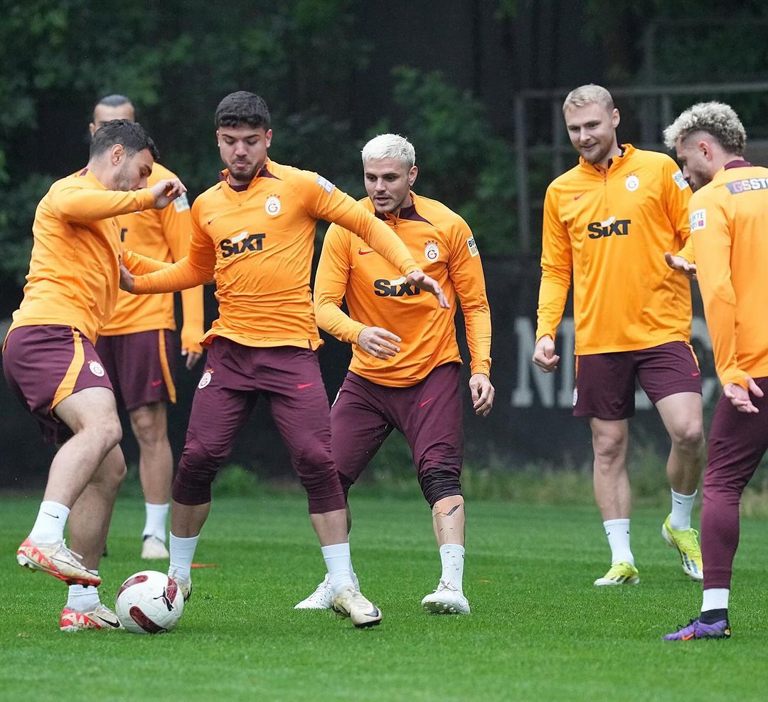 Galatasaray'da yeni sezonun ilk transferi belli oldu! 5