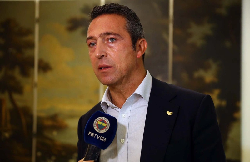 Sarı-Lacivertliler'de bomba gelişme! Ali Koç adaylığını açıkladı, Fenerbahçe taraftarı ayağa kalktı: O ismi başkanlığa çağırdılar: ''Aday ol'' 5