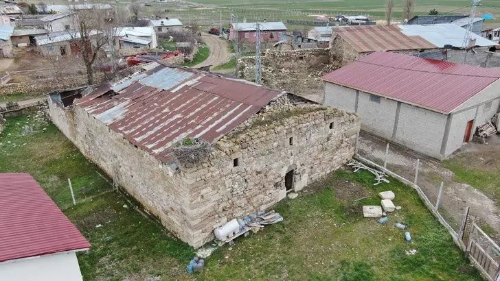 Sivas'ta satılık kilise... Fiyatı dudak uçuklatıyor! Ünlü sanatçılar da talip... 2