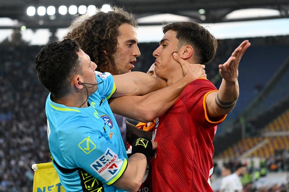 Dünyanın en iyi derbileri açıklandı! Türkiye'den listeye Galatasaray - Fenerbahçe maçı girdi: İşte en ateşli derbiler... 11
