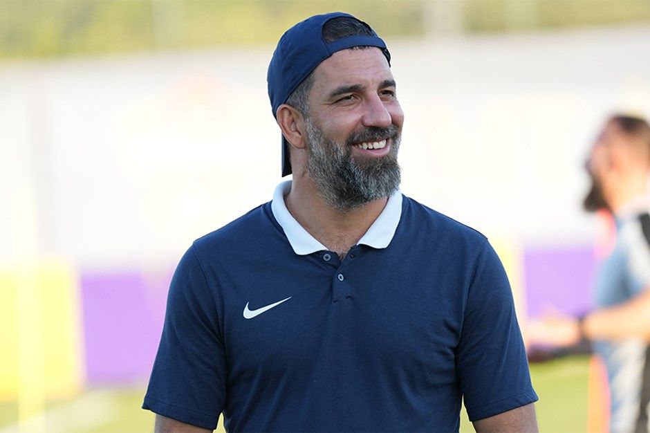 Arda Turan'ın Eyüpspor'daki ilk iki transferi belli oldu! Bir eski Galatasaraylı bir de eski Fenerbahçeli imzayı atıyor 7