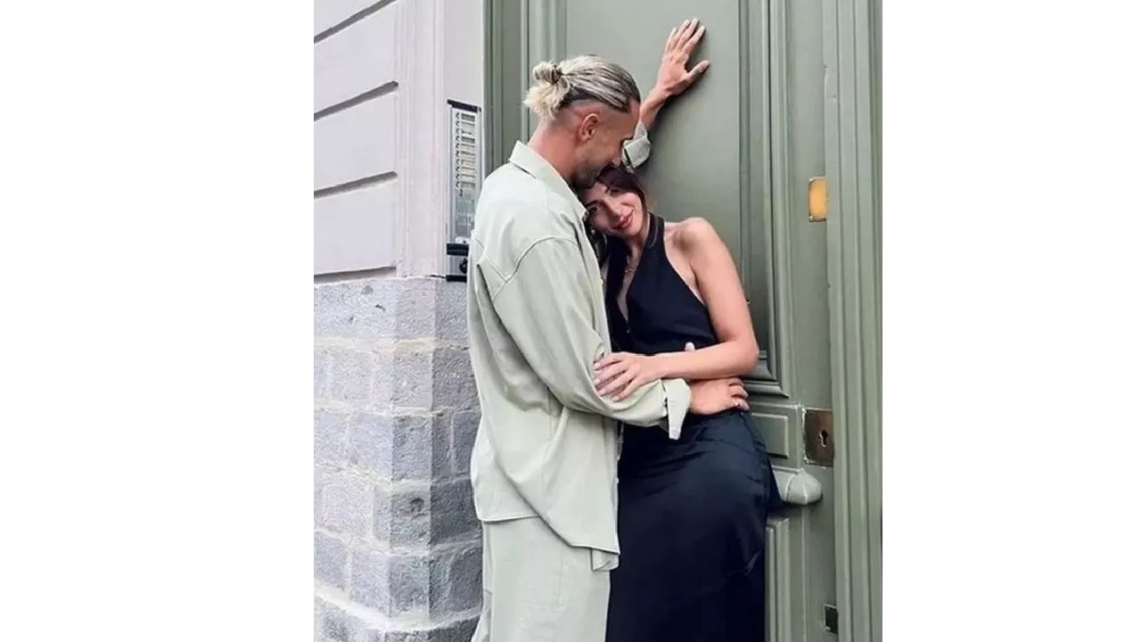 Soyadı değişikliği ile dikkat çekmişti! Futbolcu Yusuf Yazıcı ile evlenen Melisa Aslı Pamuk'tan nikah paylaşımı geldi... 2