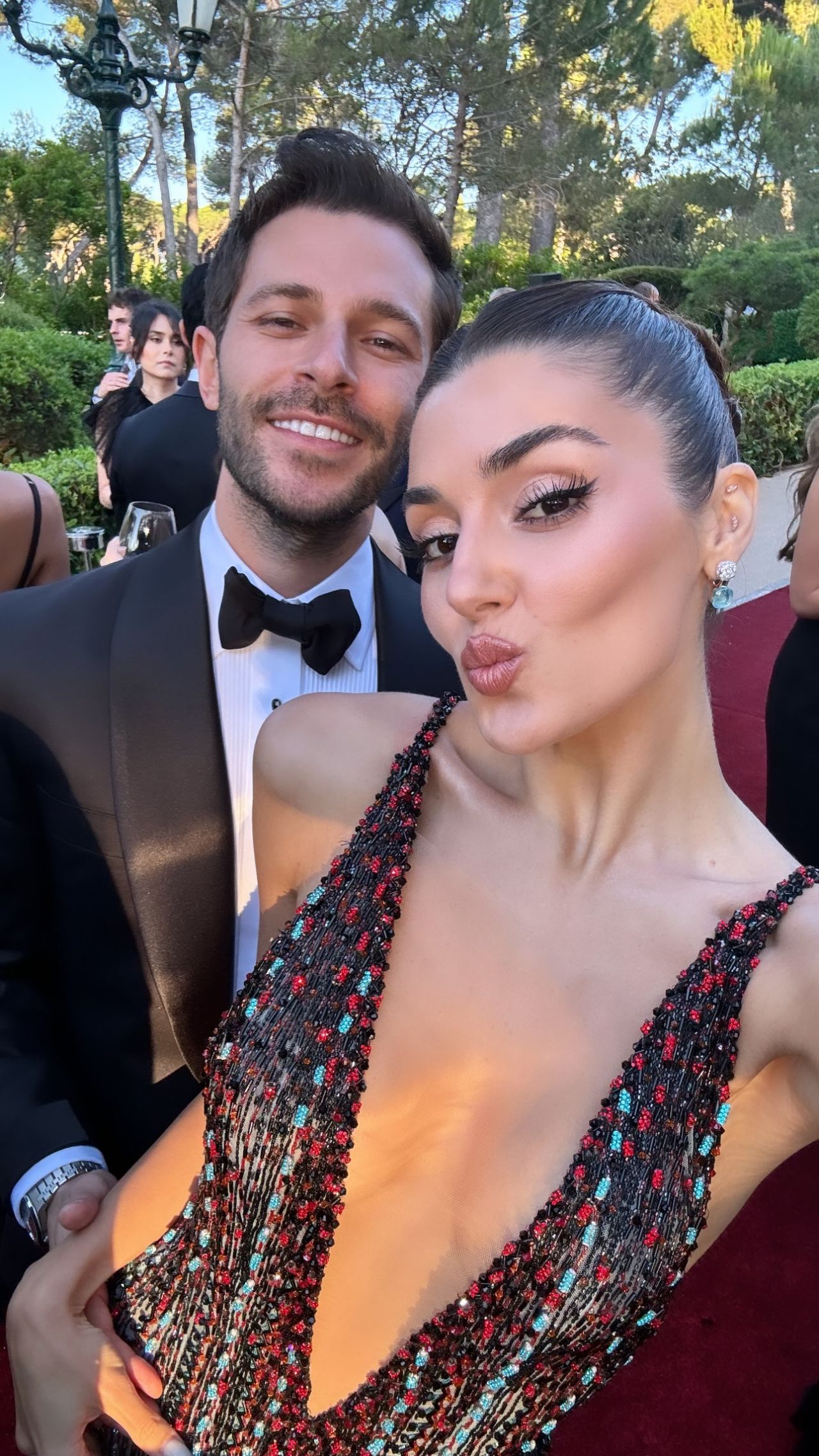 Cannes aşıkları! Melisa Aslı Pamuk ile Yusuf Yazıcı evlendikten sonra ilk kez görüntülendi 6