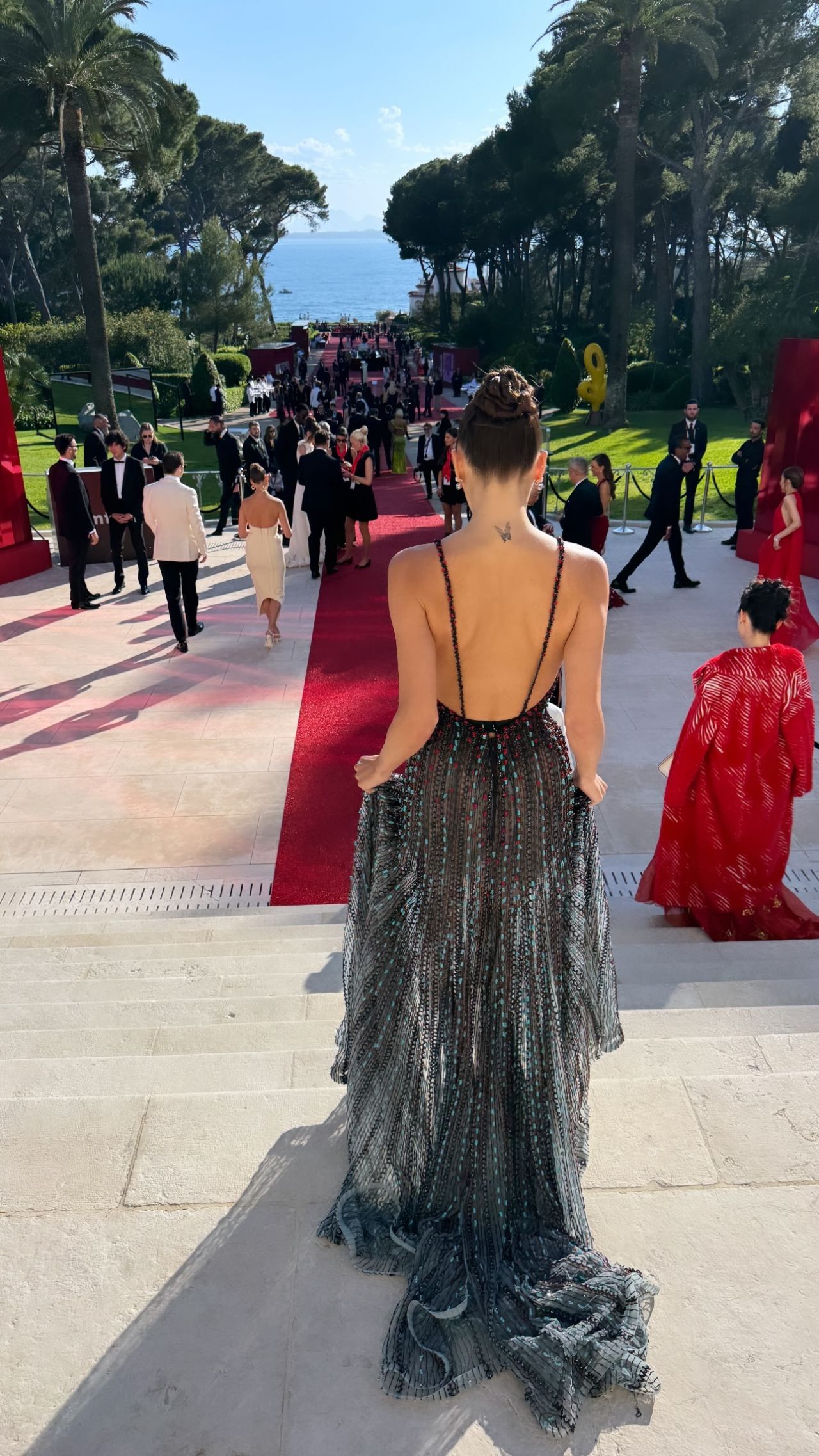 Cannes aşıkları! Melisa Aslı Pamuk ile Yusuf Yazıcı evlendikten sonra ilk kez görüntülendi 8