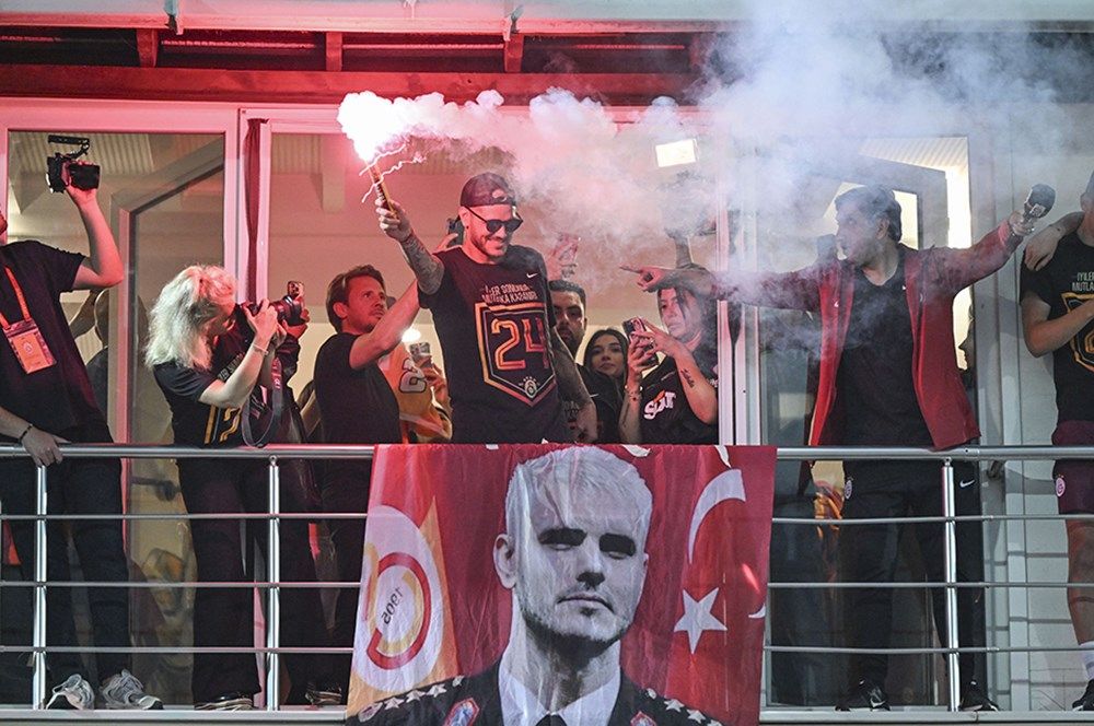 Mauro Icardi'den sosyal medyayı yıkıp geçen Ali Koç göndermesi! Bu olay tarihe geçer: Formaya adını yazdırdı 12