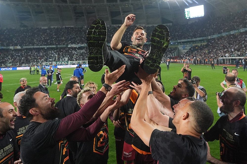 Okan Buruk Galatasaray'ın kasasını doldurmaya devam ediyor! İki yılda inanılmaz gelir 1