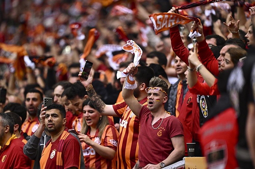 Galatasaray'ın Şampiyonlar Ligi'ndeki muhtemel rakipleri belli oldu! Yeni formatta ilk kez yarışacaklar 5
