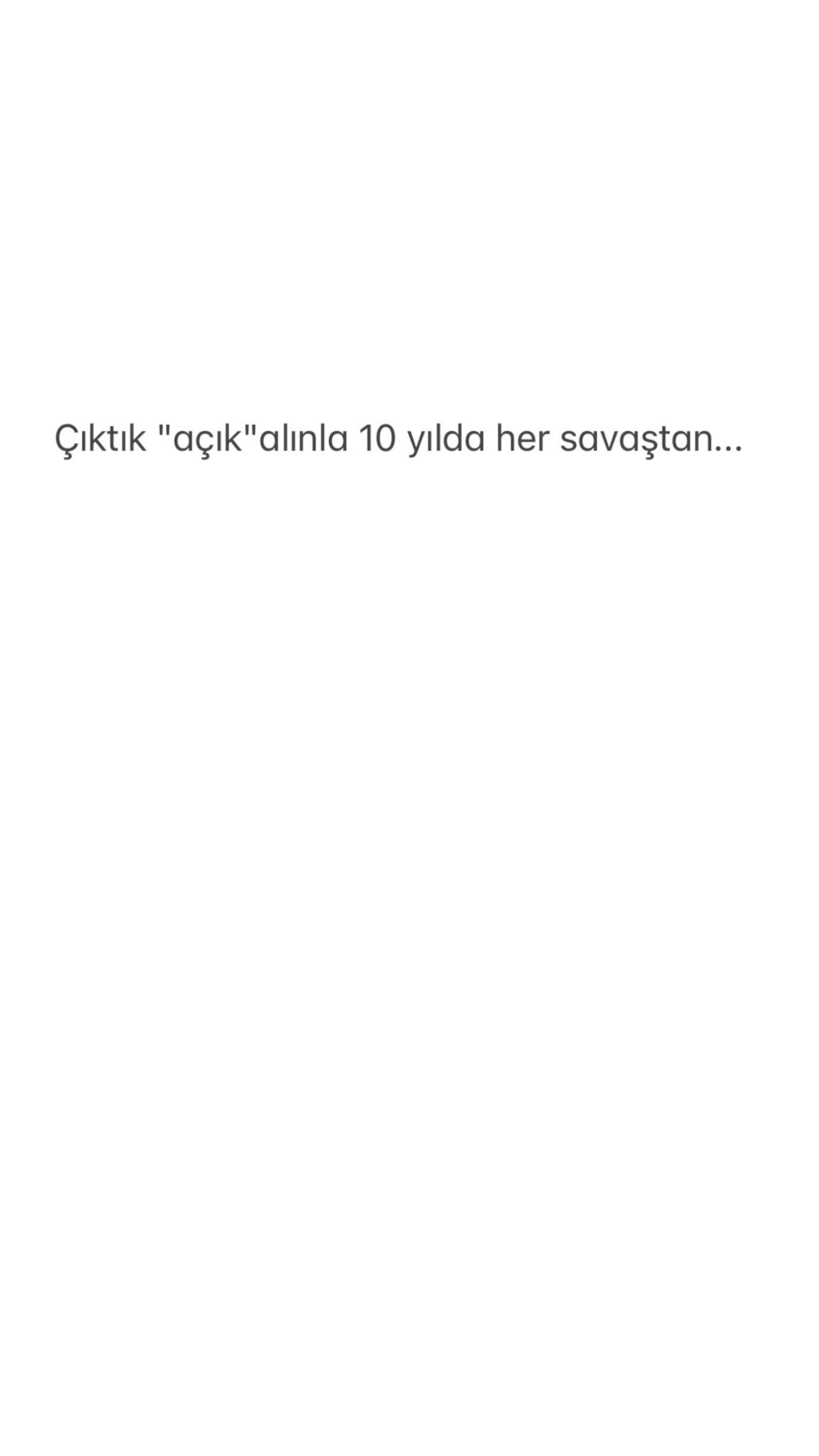 Sinan Akçıl'dan mayoyla 10. Yıl Marşı'nı okuyan eski aşkı Hadise'ye gönderme! 3