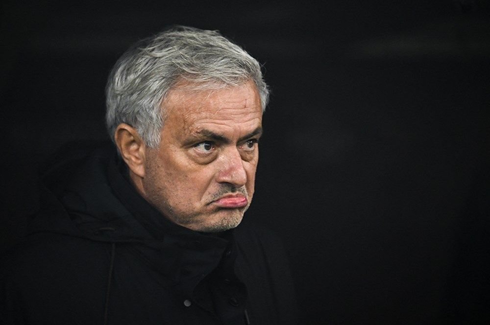 Fenerbahçe Jose Mourinho ile anlaştı, tüm Avrupa basını ayağa kalktı: İşte manşetleri süsleyen sansasyonel yorumlar... 1