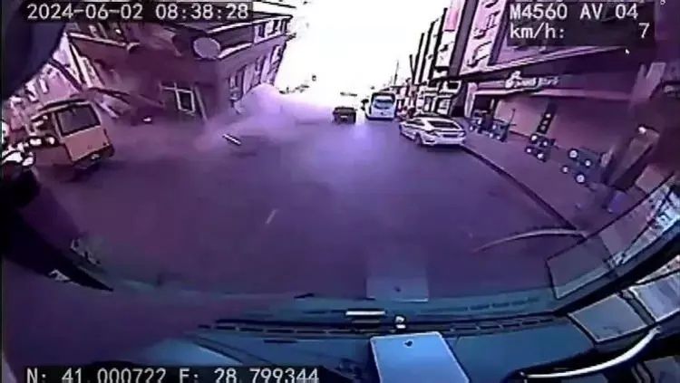 Küçükçekmece'de çöken binanın sahibinin ifadesi ortaya çıktı! "Müteahhit bulacağım zaman bu olay meydana geldi" 12
