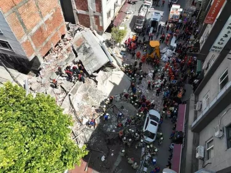 Küçükçekmece'de çöken binanın sahibinin ifadesi ortaya çıktı! "Müteahhit bulacağım zaman bu olay meydana geldi" 4
