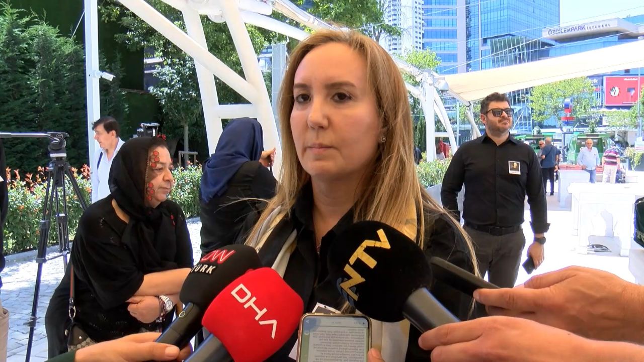 Aşk-ı Memnu'nun Şayeste'si oyuncu Fatma Karanfil son yolculuğuna uğurlandı 8