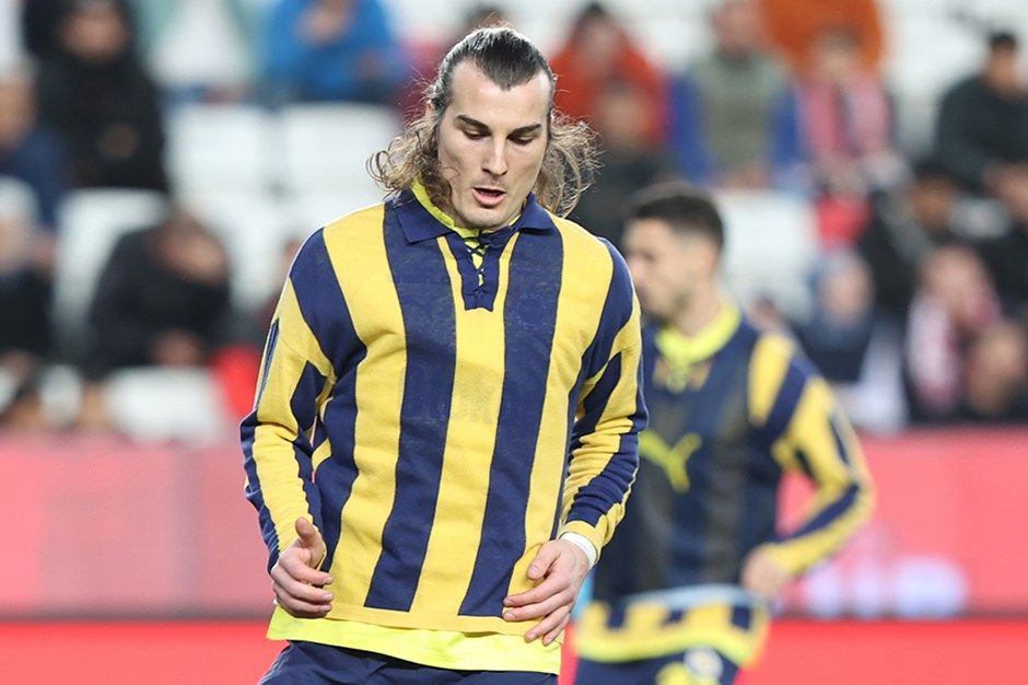 İşte Ali Koç döneminin skandal stoper transferleri! 6 yılda 17 stopere 37 milyon euro para gömdü, sonuç hüsran oldu: Bu isimleri gördüğünüzde şaşıracaksınız… 20