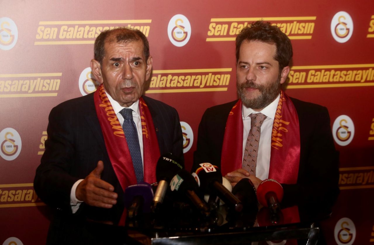 Dursun Özbek'ten Erden Timur'un 'tutunacak dal' sözlerine flaş yanıt: "Gençliğine veriyorum! Tutunacak bir dal ararsanız mutlaka bulursunuz" 8