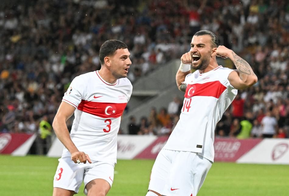 İrfan Can Kahveci EURO 2024 sonrası Fenerbahçe'ye veda ediyor! İşte Avrupa Şampiyonası sonrası transfer olabilecek 10 Türk yıldız 3