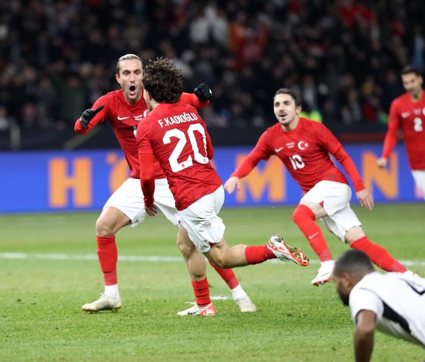 İrfan Can Kahveci EURO 2024 sonrası Fenerbahçe'ye veda ediyor! İşte Avrupa Şampiyonası sonrası transfer olabilecek 10 Türk yıldız 4