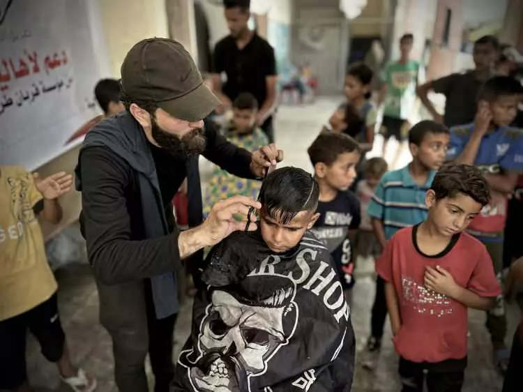 Gazze Şeridi'nde bombalar altında bir bayram daha! Çarşıda pazarda buruk hazırlık... 11