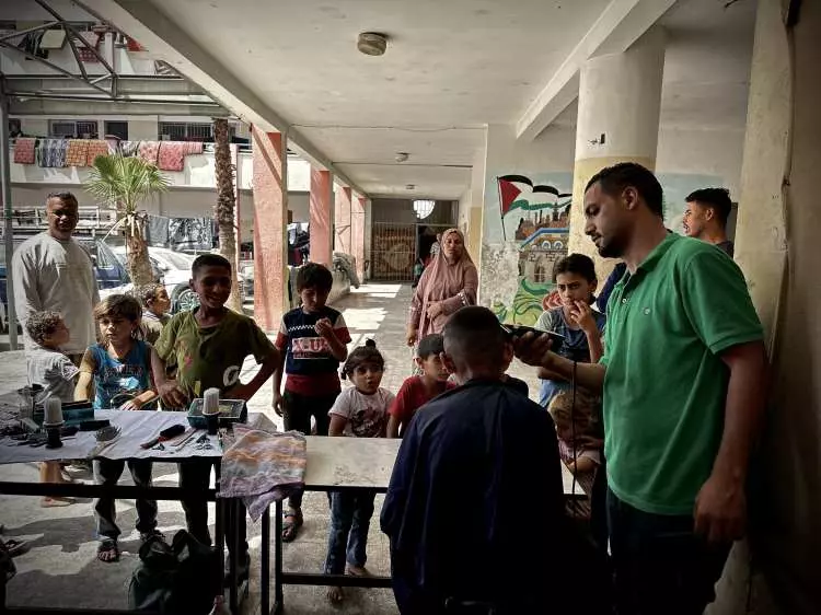 Gazze Şeridi'nde bombalar altında bir bayram daha! Çarşıda pazarda buruk hazırlık... 15