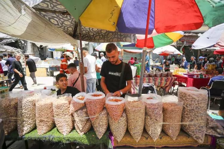 Gazze Şeridi'nde bombalar altında bir bayram daha! Çarşıda pazarda buruk hazırlık... 47